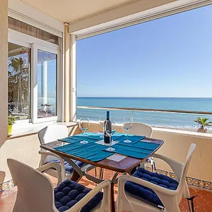 Fantastic Views , On The Beach Best Location In Apartamento