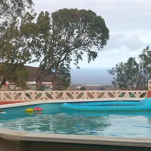 https://romantic-woodhouse.in-canary-islands.com